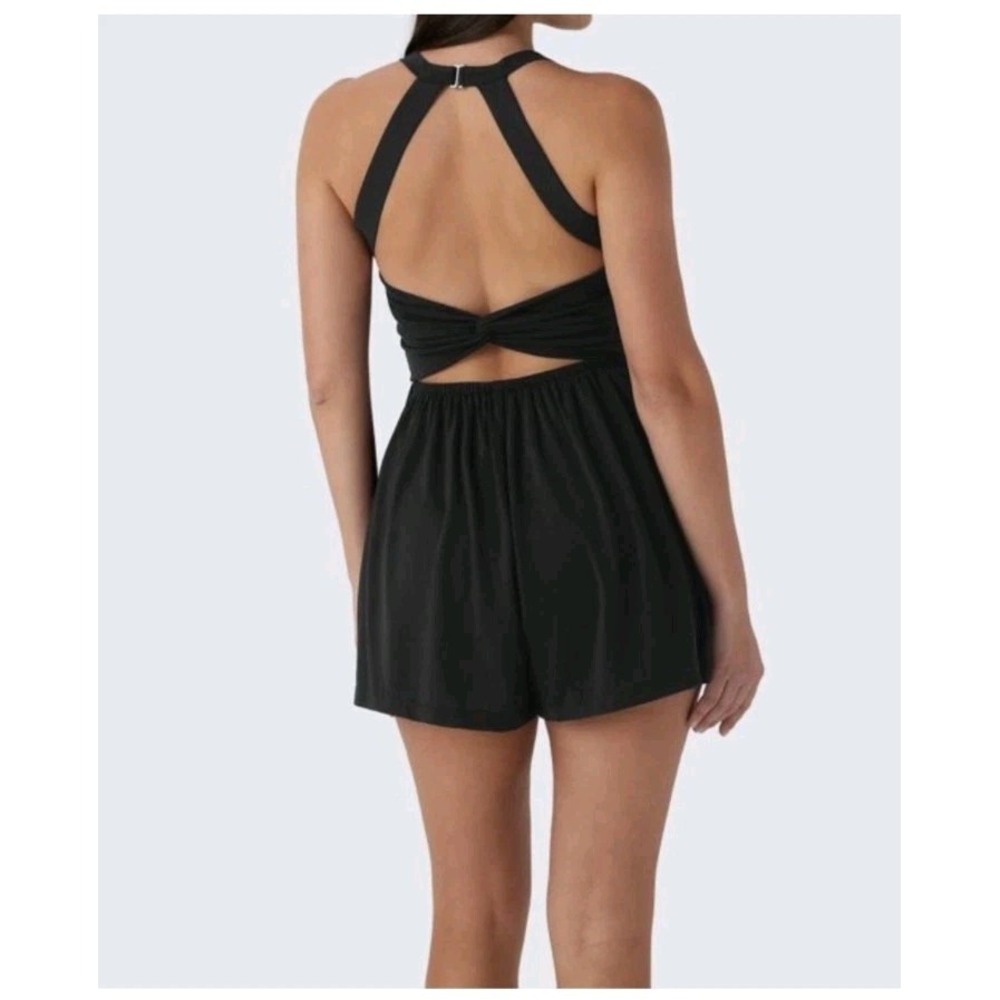 HALARA Black Open-Back Romper Jumpsuit